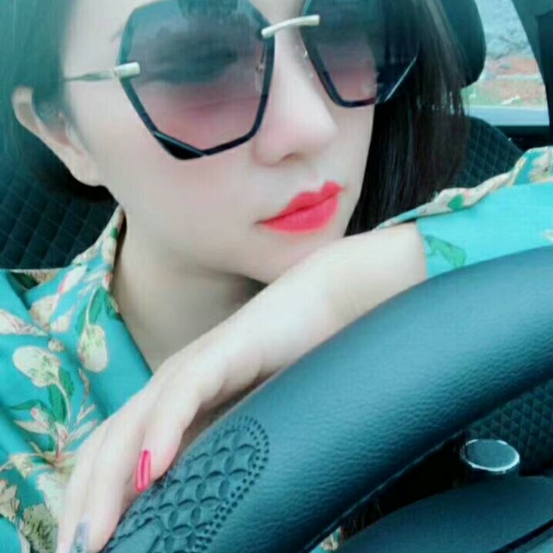 Emily的第三张照片--汕尾相亲服务中心