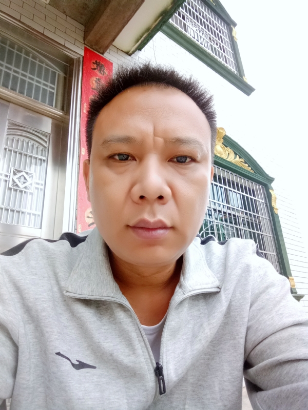 随缘的第一张照片--汕尾相亲服务中心