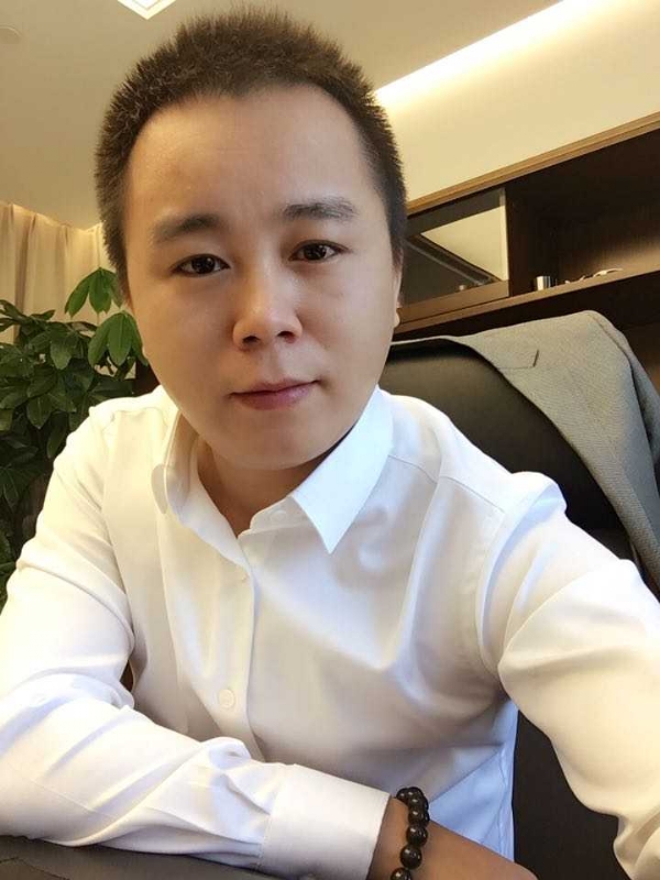 天若有情的第一张照片--汕尾相亲服务中心