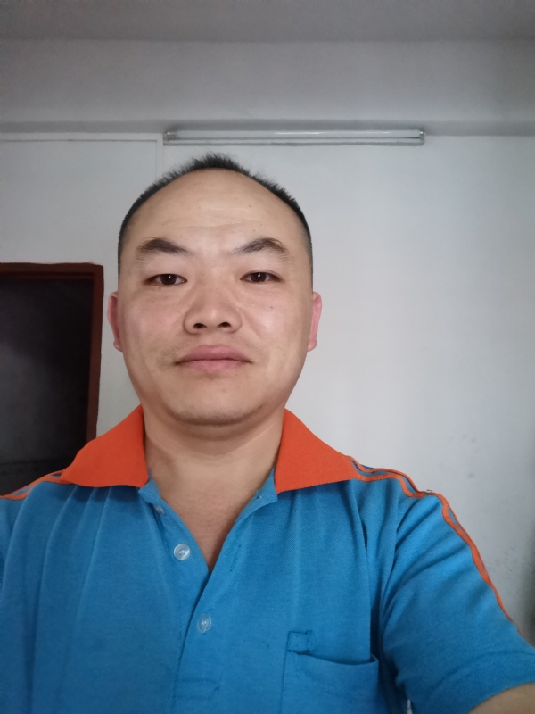 与子携老的第六张照片--汕尾相亲服务中心