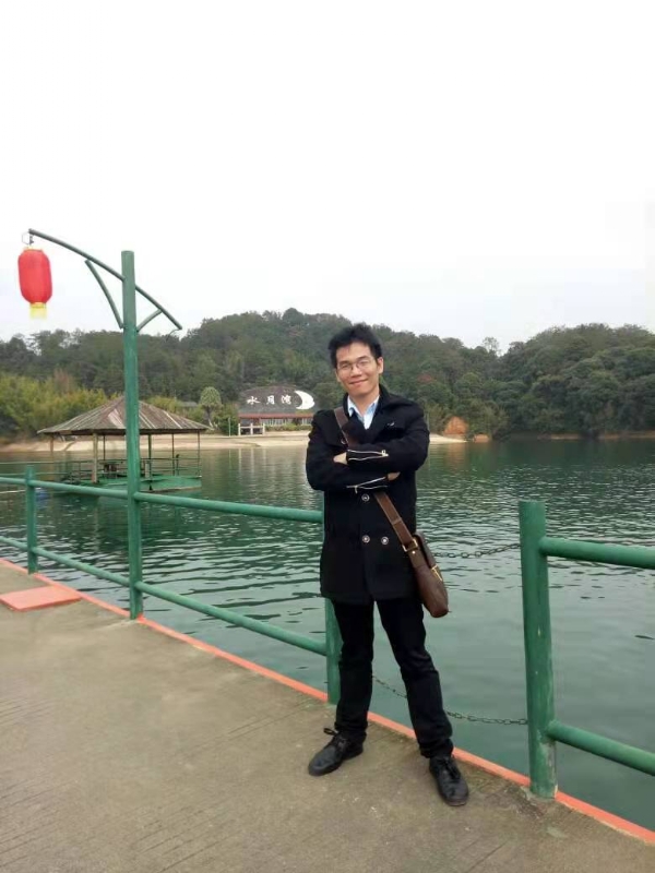 缘分不期而遇的第一张照片--汕尾相亲服务中心