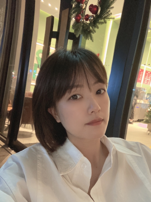 笑笑girl的第一张照片--汕尾相亲服务中心