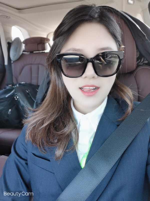 湖南妹子在深圳的第二张照片--汕尾相亲服务中心