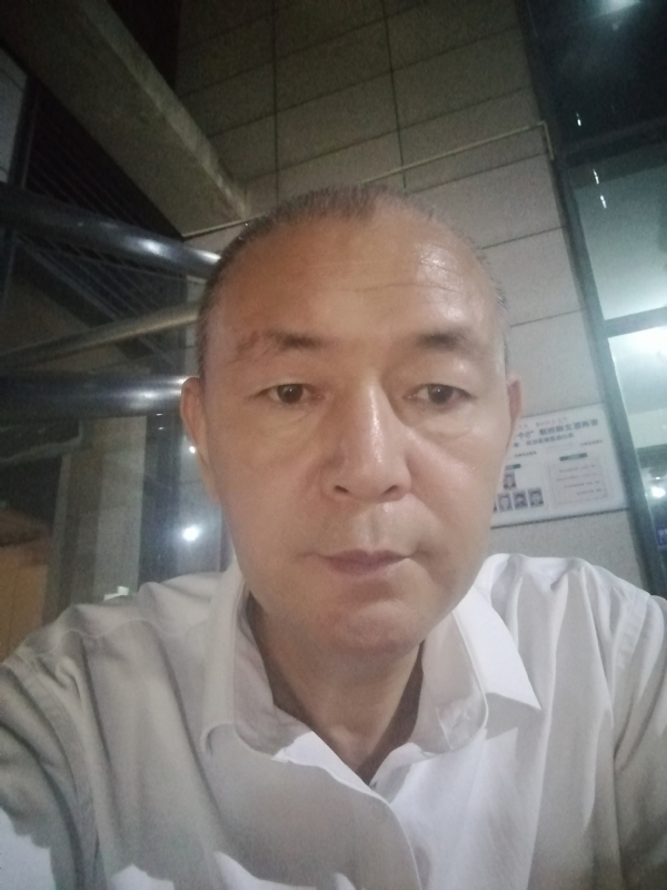 老李的第一张照片--汕尾相亲服务中心